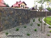 Ogrodzenie - łupek miodowo-szary / ogród - kora kamienna łupkowa